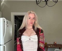 Fargo escorts - Incall Blonde Escort — Tight & Sensation (Fargo)