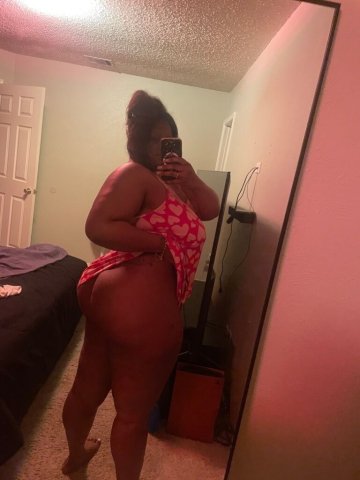 Juicy chocolate vibes — FaceTime, content & dinner dates (San Antonio) - 1