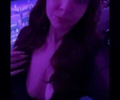 Nikki in Cincinnati, OH — Discreet Female Escort (half-hour or hour) - Image 3