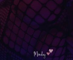 Oklahoma City Female Escort — flirty conversation & gentle teasing - Image 2