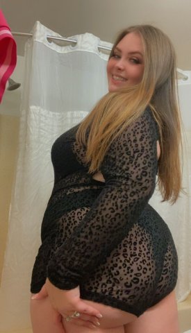 Luxury Discreet Female Escort in Raleigh-Durham — 24/7 Private Time - 1