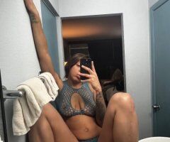 Chicago Anal Outcall Only Female Escort — Outcall rules, verification & hygiene - Image 3