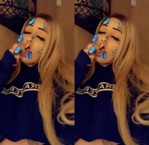 Message me on my OnlyFans link—instant reply - 1