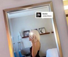 Little Rock escorts - Little Rock Female Escort — In-calls only, guaranteed head game