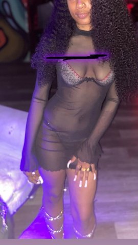 Concord, CA Female Escort for Super Bowl Outcalls & Car Play - 1
