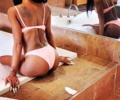 Minneapolis Party Girl for Cardates — Discreet In-Call (32) - Image 3