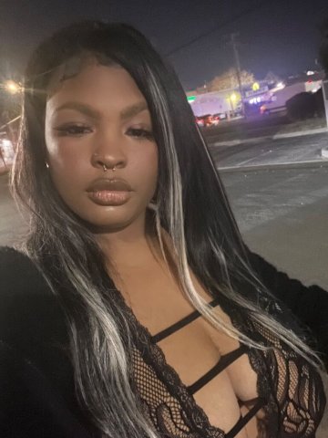 Sacramento Double Play Escort — Breast-Focused & FaceTime Shows - 1