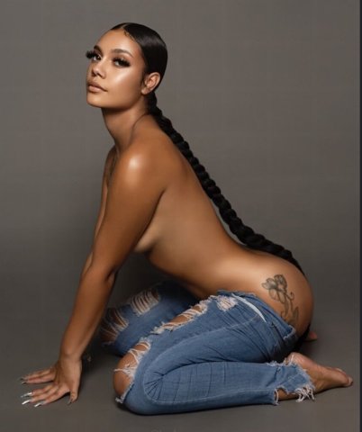 Stockton, CA Female Escort — Incalls & Outcalls (Facetime available) - 1