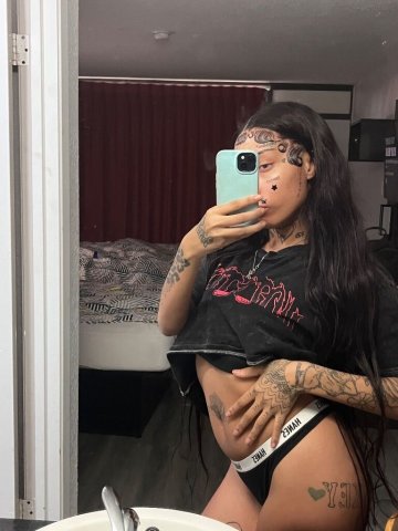 Baton Rouge Female Escort — 60Qv Incalls Only - 1