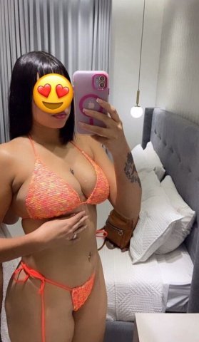 Queens Latina Escort — 24/7 Discreet & Safe Place - 1