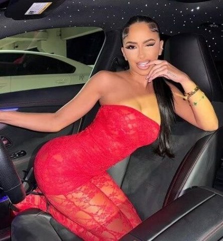 San Fernando Valley Independent Female Escort — Outcalls Only - 1