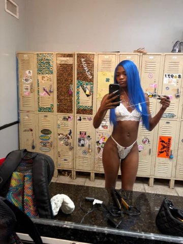 Petite Incalls Only Female Escort — Savannah, GA - 1