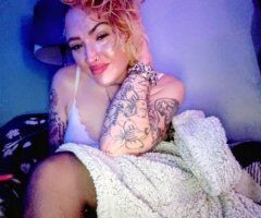 Shy — Tampa FL Professional Escort for Back Rubs, Stripteasin & Dinner Dates - Image 5