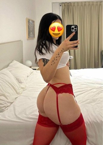 Colombian Female Escort — In-Call (Incall) 25 - 1