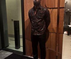 Seattle escorts - Visiting Black athlete — BBC young, girthy build