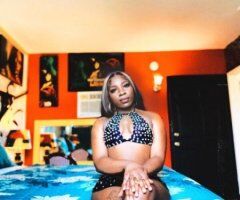 San Fernando Valley escorts - San Fernando Valley Exotic 24/7 Female Escort — Laila (In-call only)