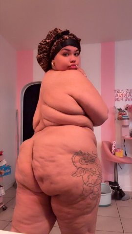 Queens BBW Throatgoat Escort — Discreet, Fetish-Friendly - 1