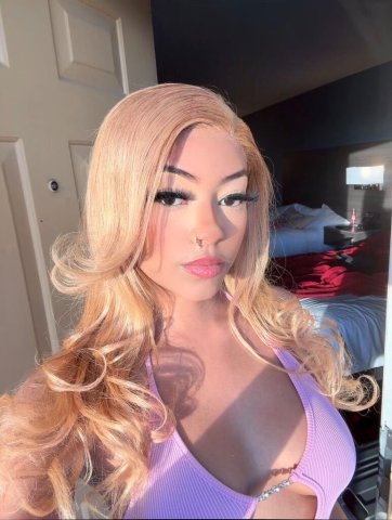 San Diego Petite Carameldrop Escort (Private) — Multi-hour & Overnights - 1