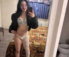 Petite Latina Female Escort (LA) — Sweet & Spicy Vibes - Image 5