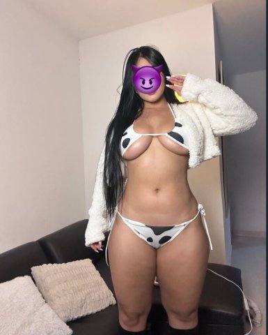 Boston Female Escort — quick block if you negotiate - 1