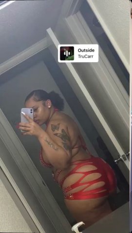 Wet n Ready — Long Beach Female Escort for Car Dates, In/Out Calls - 1