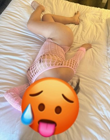 Long Island Female Escort (Latin, Blond) — WhatsApp/FaceTime, Condom - 1