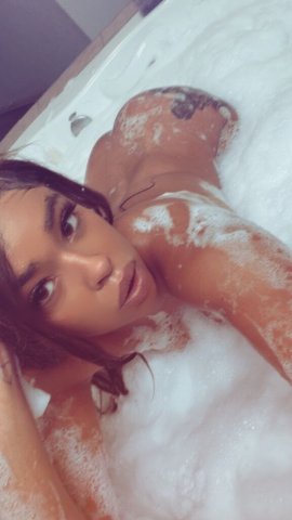 Cincinnati Female Escort — Incalls $25 - 1