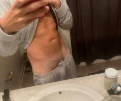 6'3” Athletic Male Escort — Kiss, Massage, Oral & Roleplay - Image 7