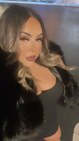 VIP Fantasy Escort in San Fernando Valley (Thick Curvy European Latina) - 1