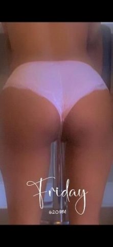 Pretty Pussy — Slim Goody Female Escort in Cleveland, Ohio (FT Verify) - 1