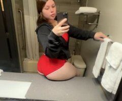 Kansas City Female Escort — 2 Girl Special for $600, Outcalls Overnight - Image 2