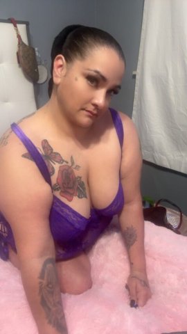 Louisville KY Female Escort — wet kitty 4-sum, facetime verification - 1
