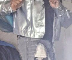 Portland OR Mature Female Escort — 64, 127lb, dark skinned American - Image 3