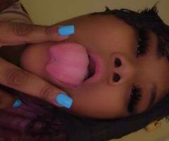 Cincinnati escorts - Cincinnati, Ohio Female Escort — Caramel and Chocolate Frappe pick-up