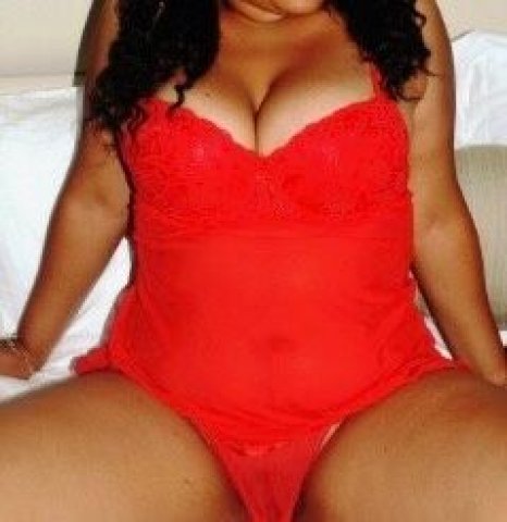 Pensacola FL Female Escort — InTown 2-Girl Squirting Special - 1