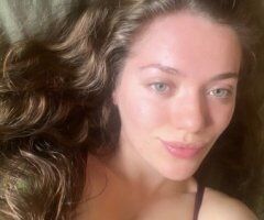 Denver Petite White Girl Escort (Green Eyes) — Party Time - Image 3