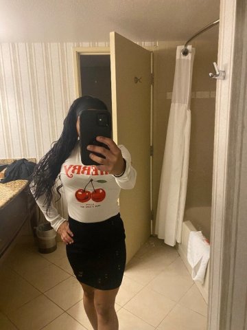 Reno Female Escort — Incall & Outcall - 1