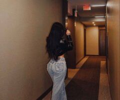 Evie XO — Latina Mix Female Escort (Incall Only) - Image 3