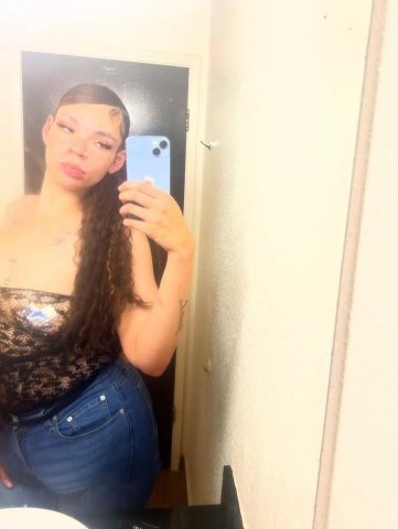 Tacoma Exotic Female Escort — car dates & outcall with gas deposit - 1