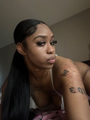 Monterey Female Escort — Fetish + Trucker Friendly Sessions - 1