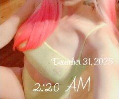 Tri-Cities TN Slim-Thick Female Escort — Private Dances & Live Shows - Image 5