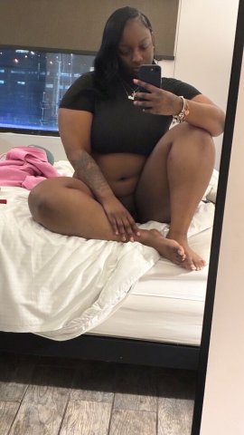North Jersey Female Escort — Incalls Only (SS & HHR, ft/photo required) - 1