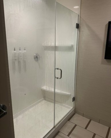 Rubdown massage with heated oils and candlelit sessions - 1