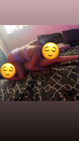 Atlanta, GA Female Escort — simultaneous 3-sum, roleplay, and deep-throat - 1
