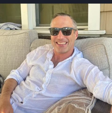 Real DC Gentleman Male Escort for Women — Discreet Massage, Stripping & Bubble Baths - 1