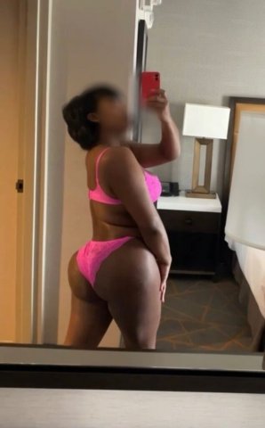 Sexy Ebony Woman Escort (Solo) — Visiting Cincinnati Today & Tomorrow - 1