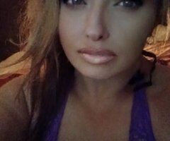 Nashville Female Escort — Thursday Appointments, Massage & Chiropractic Moves - Image 2