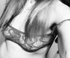 Charlotte NC Mature Female Escort — No outcalls, no car dates - Image 5