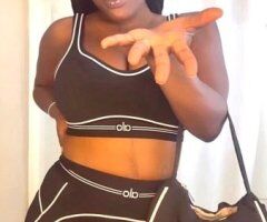 Chicago-area 32 Birthday Female Escort — Incalls & Outcalls - Image 6