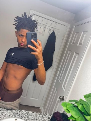 Young masc vers guy — Dallas outcall for serious inquiries - 1